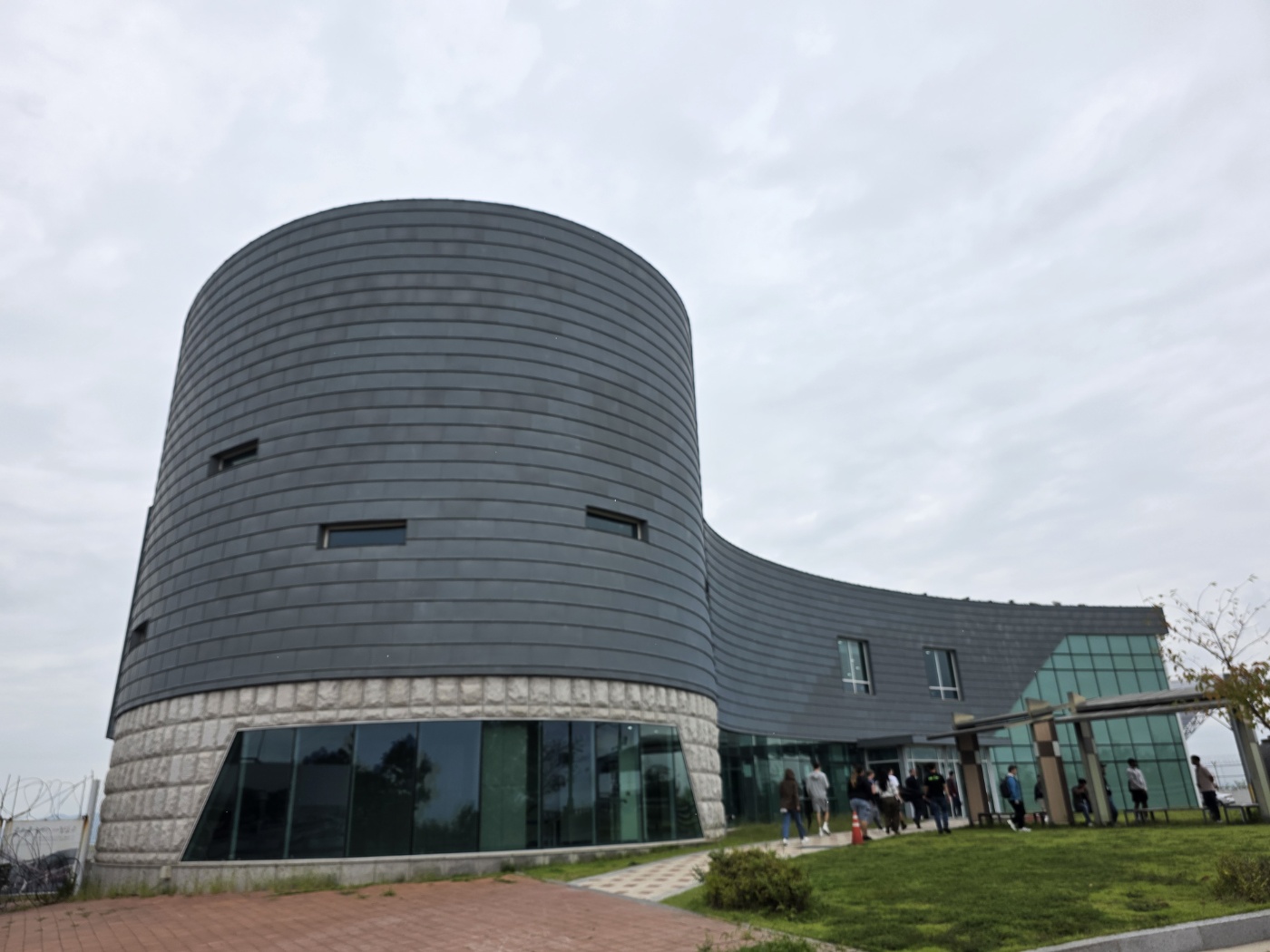 a8524c317ae55758bf97935fb0fef166_1758267