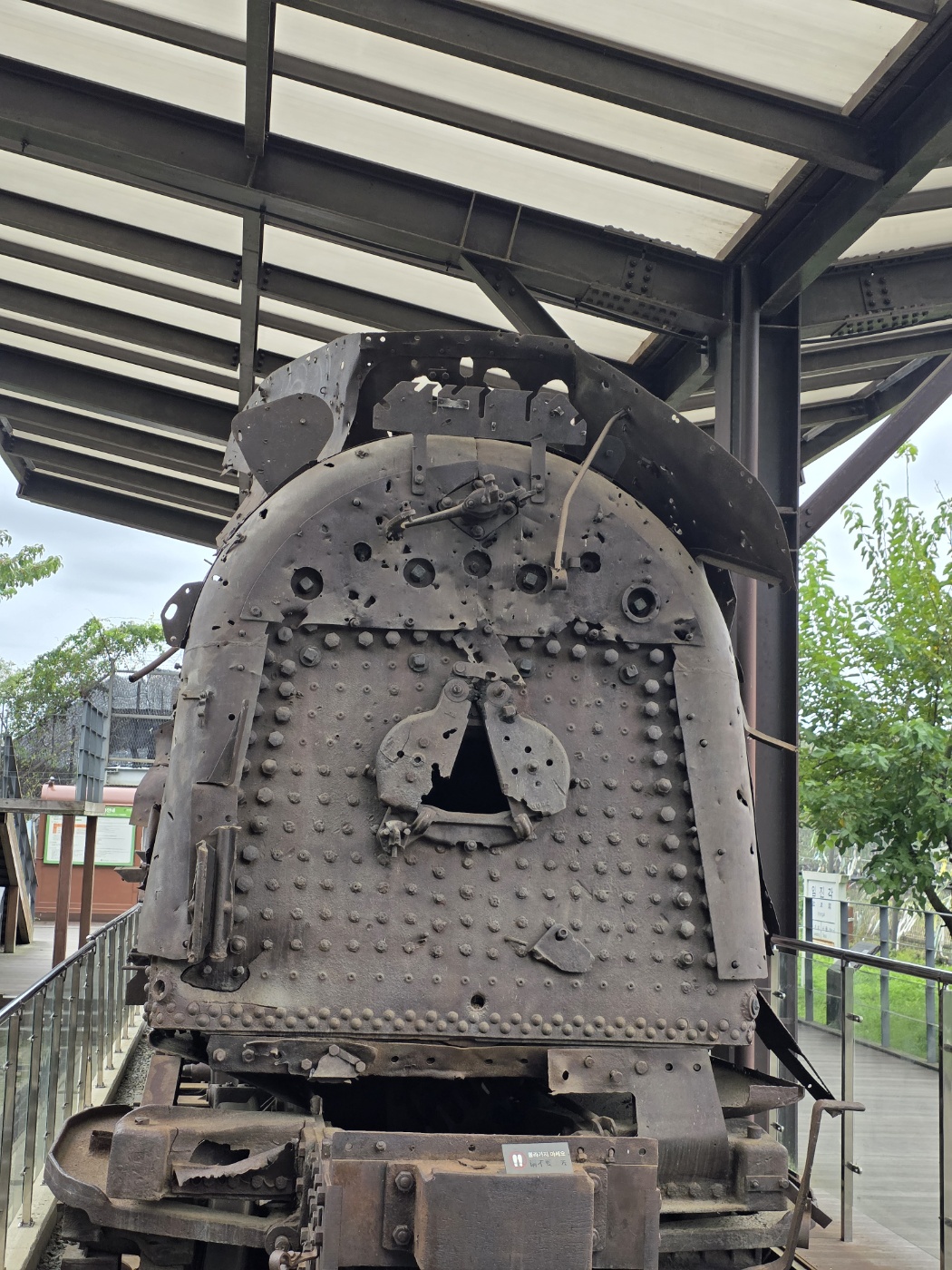 b60fea73b53d4449d3a4f1a6a5f43c82_1760855