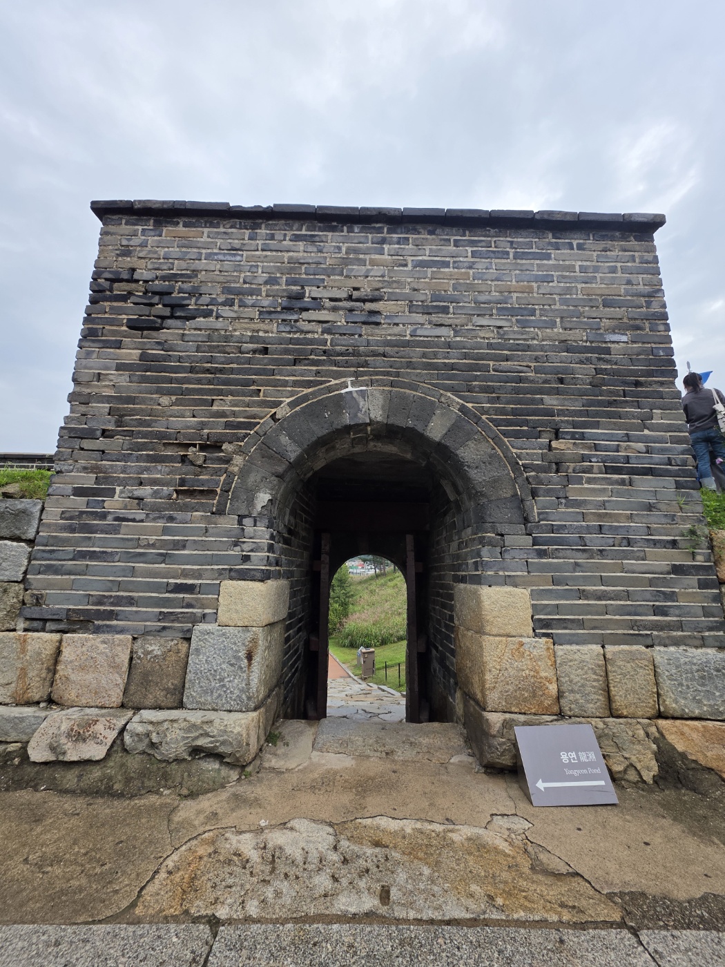 d71096781fb663f1ac81c704c87da71a_1760259