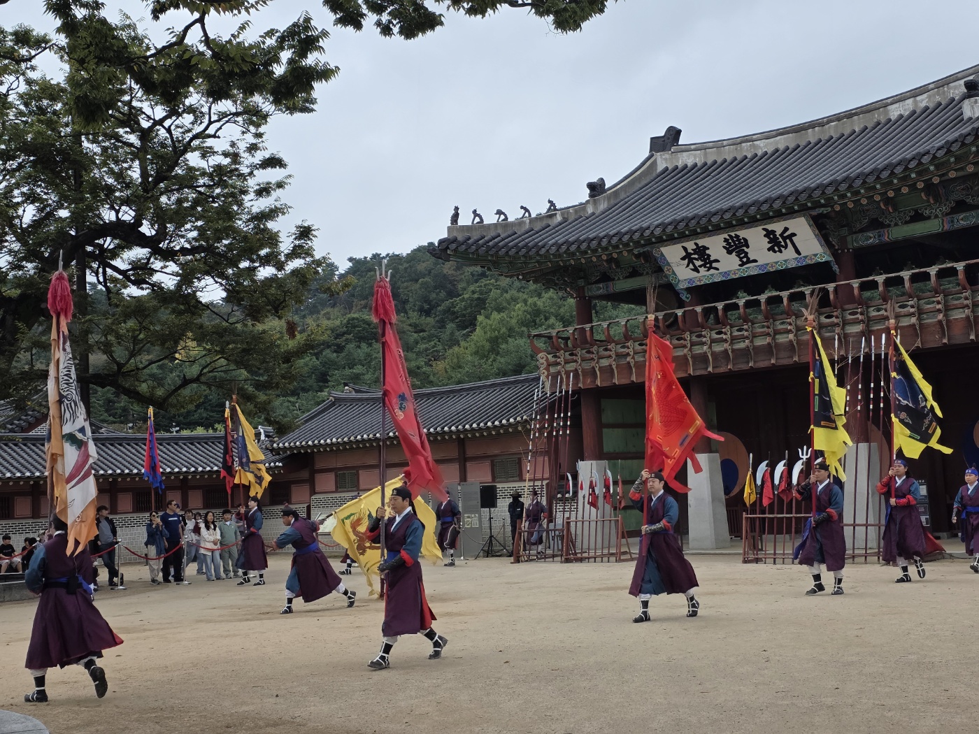 d71096781fb663f1ac81c704c87da71a_1760259