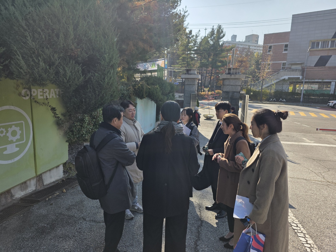 a3b7af66f1ab63b79ee5eb8ce195a8ff_1763343